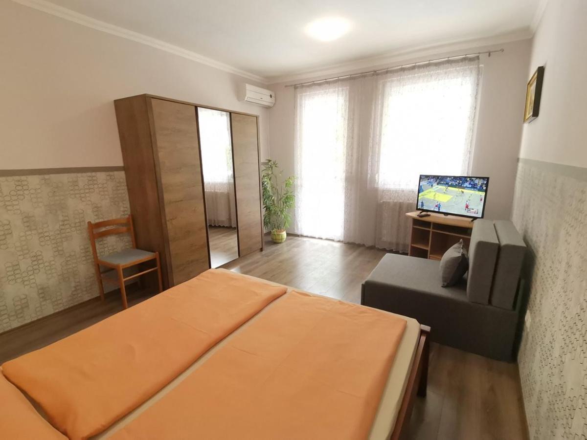 Carpe Diem Apartment Hajduszoboszlo Exterior photo