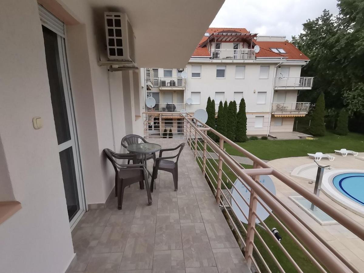 Carpe Diem Apartment Hajduszoboszlo Exterior photo