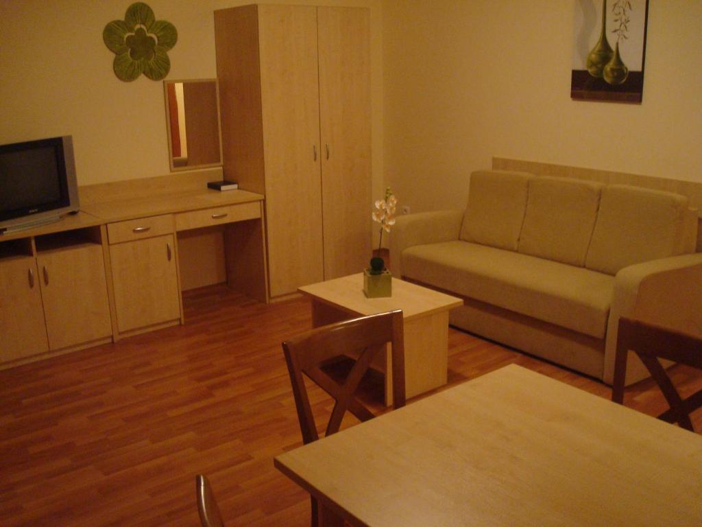 Carpe Diem Apartment Hajduszoboszlo Room photo