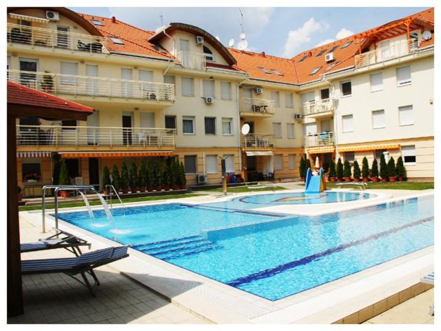 Carpe Diem Apartment Hajduszoboszlo Exterior photo